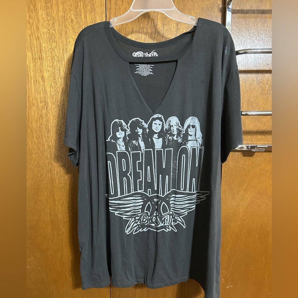 Aerosmith Dream On Graphic T-Shirt. Torrid 4